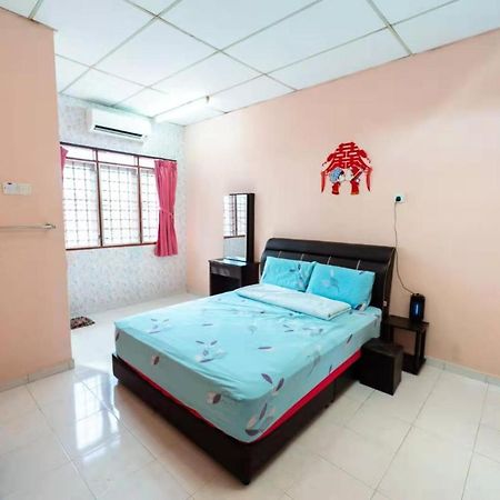 Star Light Homestay Sitiawan Eksteriør bilde