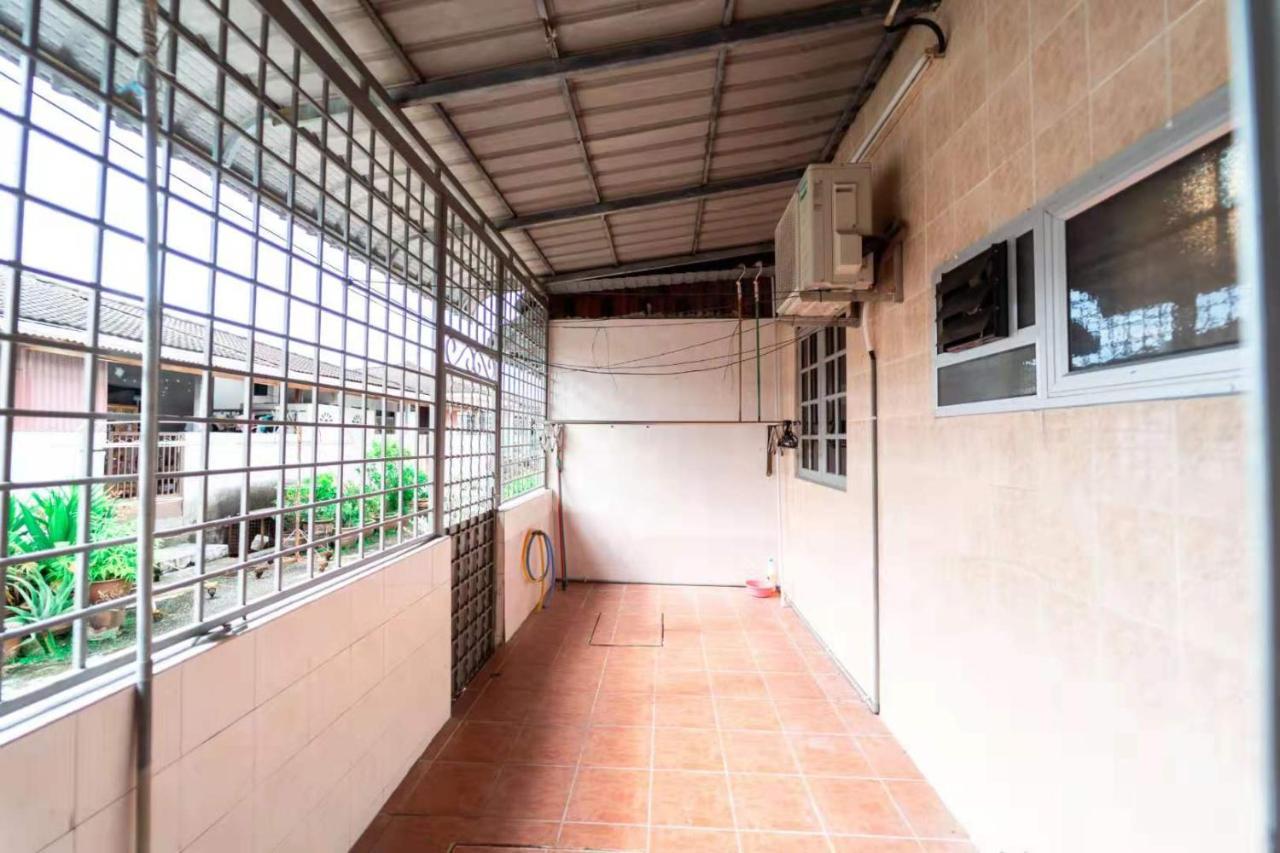 Star Light Homestay Sitiawan Eksteriør bilde